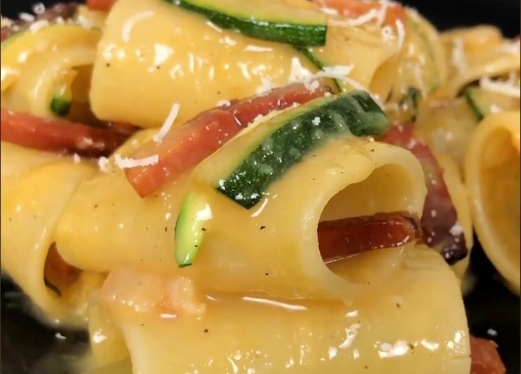 Paccheri alla carbonara